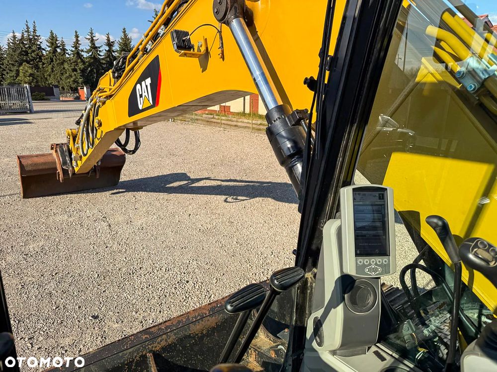 Caterpillar 313 FL 14,2T - 19