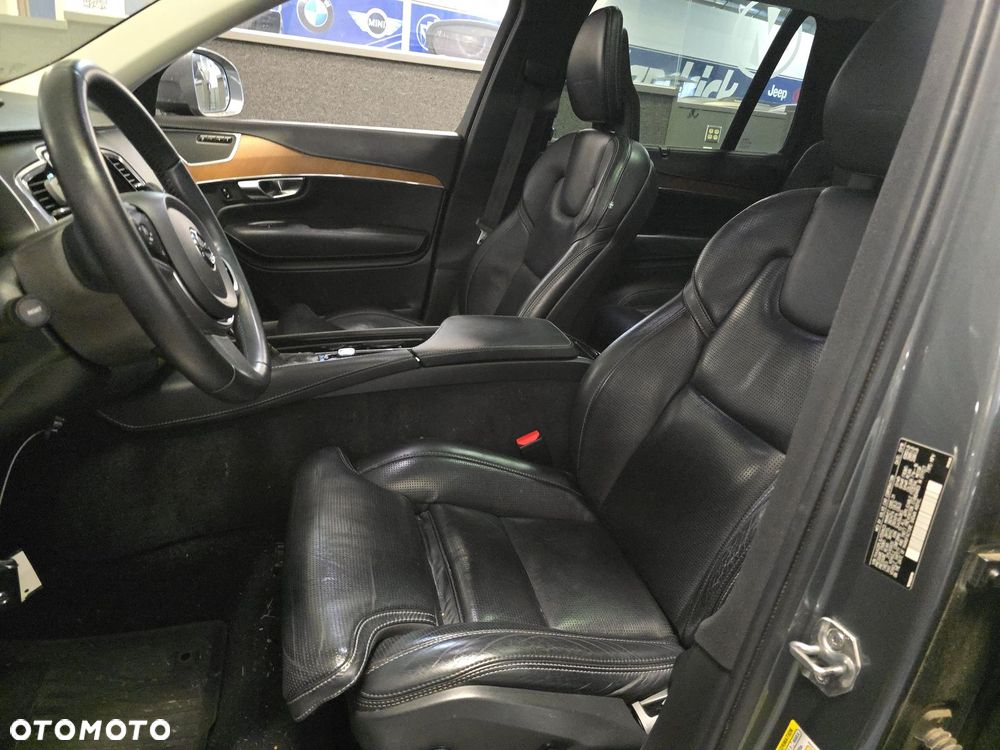 Volvo XC 90 T6 AWD Momentum 7os - 8
