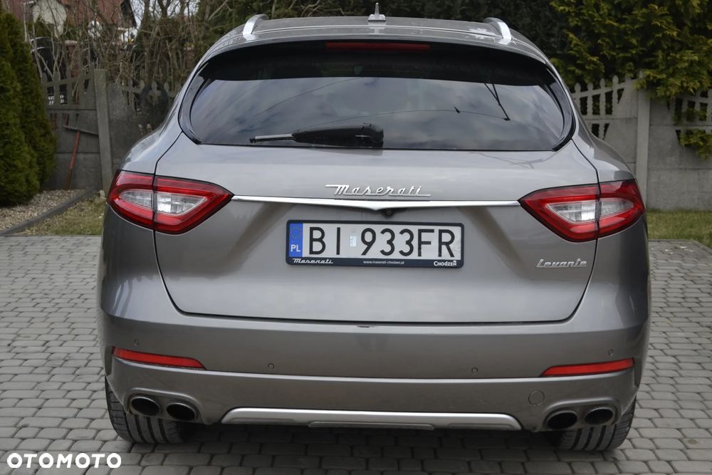 Maserati Levante - 15