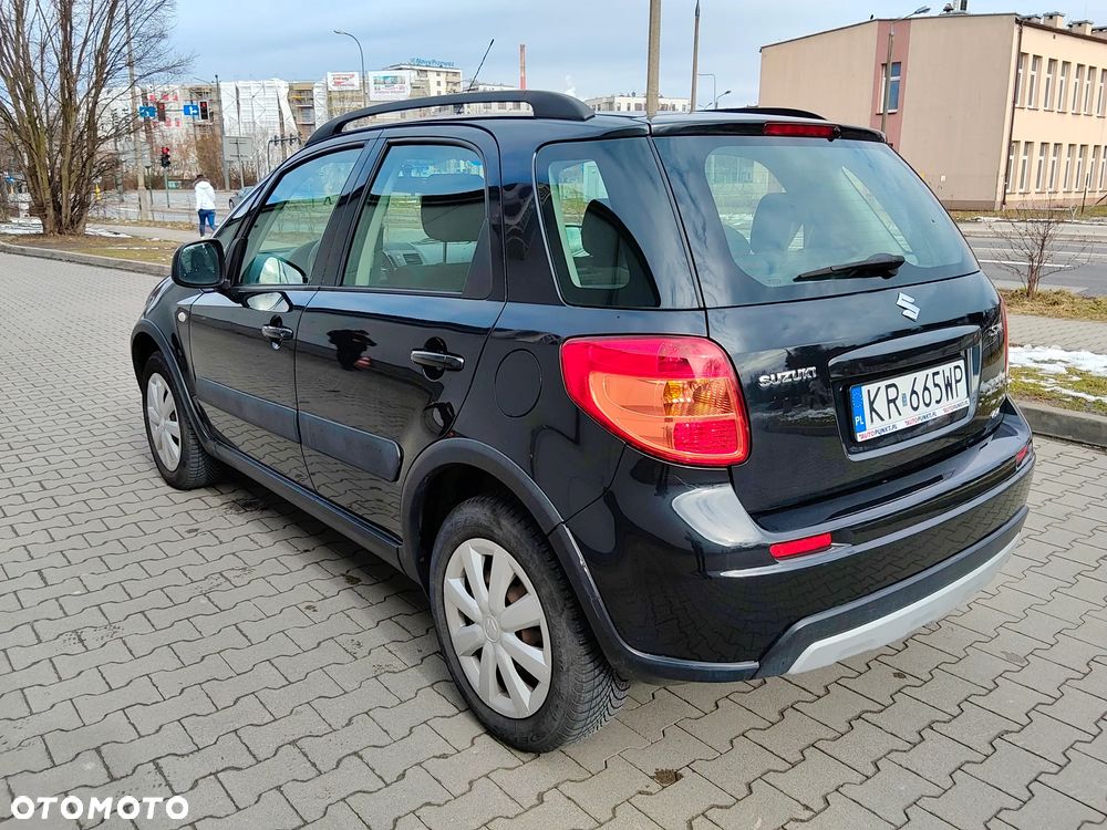 Suzuki SX4 1.6 Comfort 4WD - 2