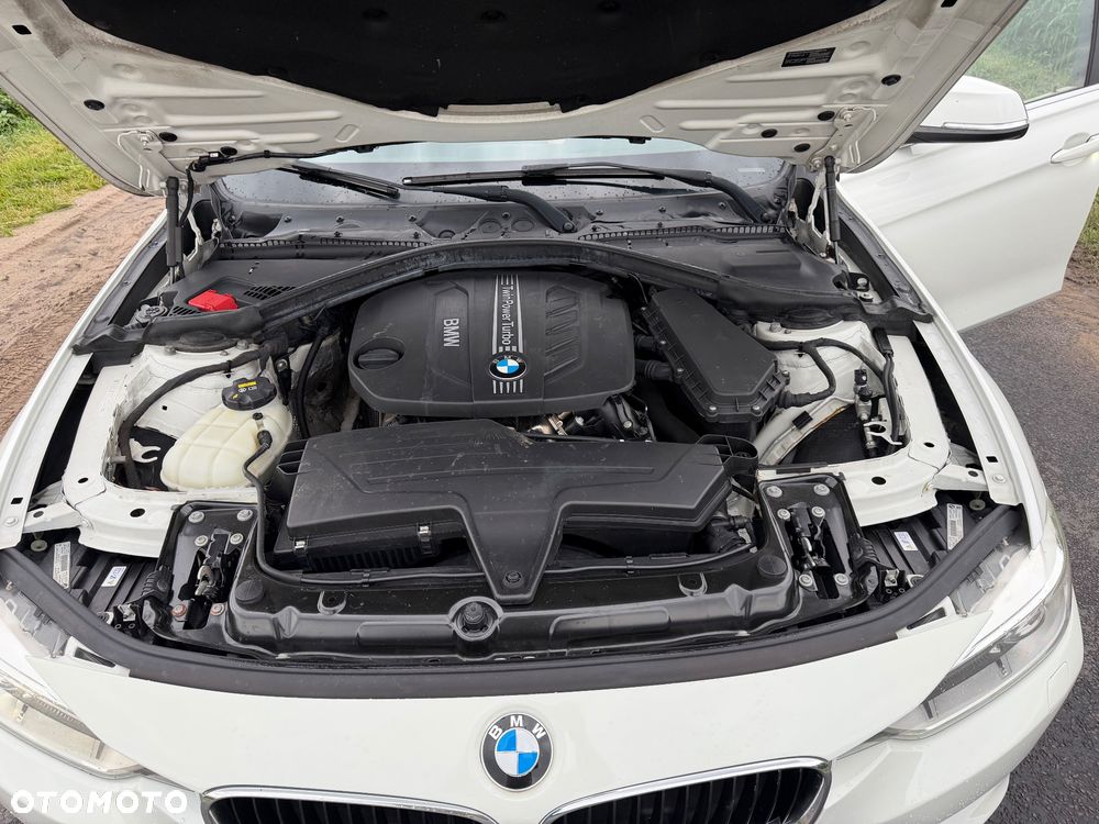 BMW Seria 3 - 10