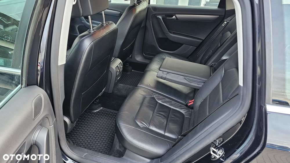 Volkswagen Passat Variant - 10