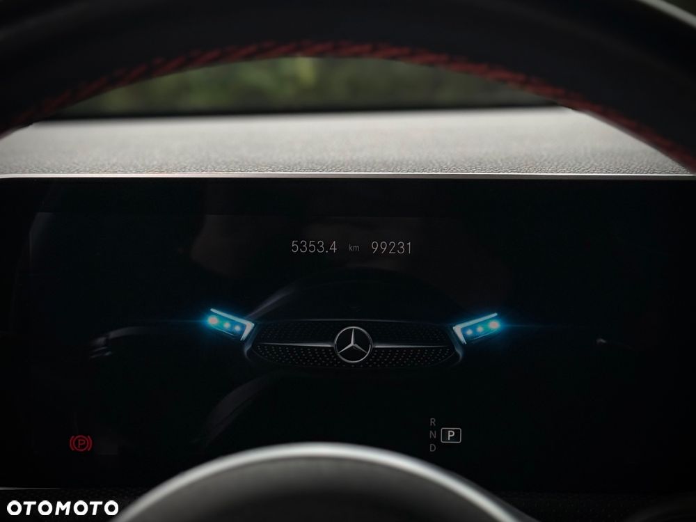 2020 Mercedes-Benz CLA 200 AMG Line 7G-DCT, photograph 7