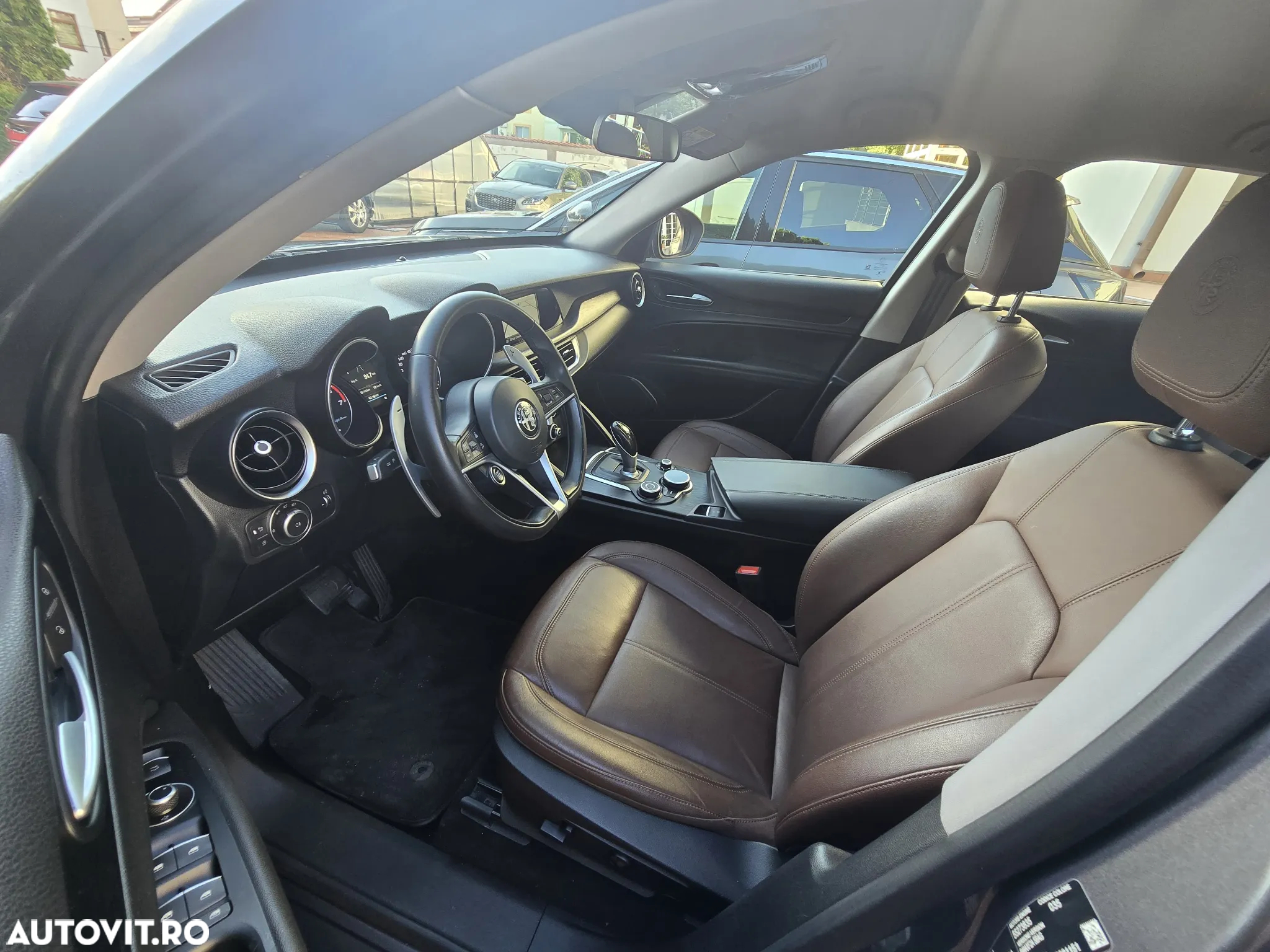 Alfa Romeo Stelvio 2.0 Turbo 16V AT8-Q4 Sprint - 12
