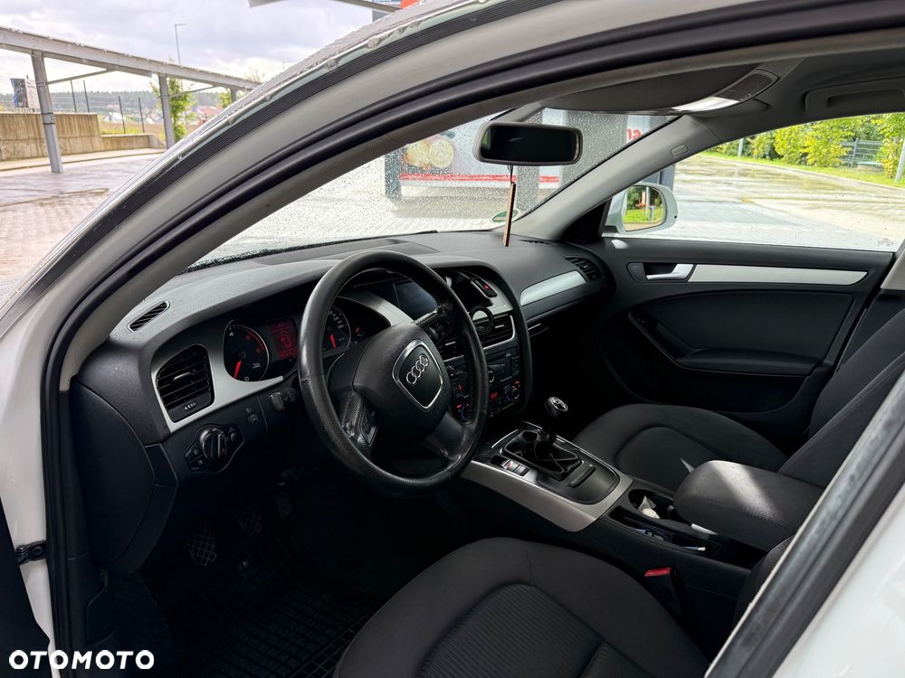 Audi A4 Avant 2.0 TDI DPF Attraction - 34
