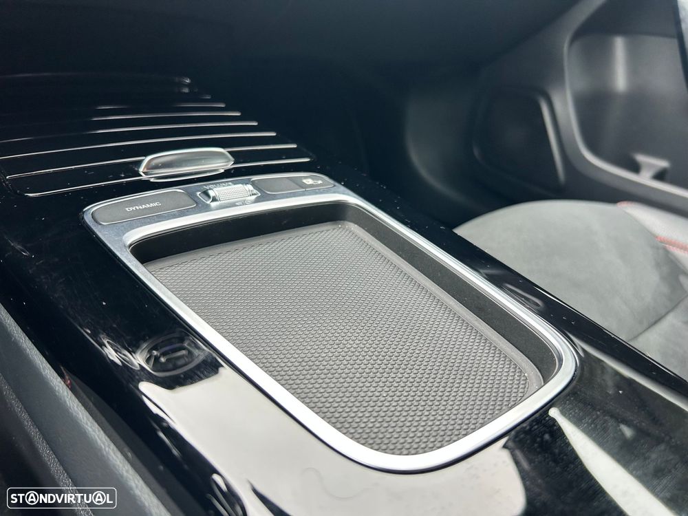 Mercedes-Benz A 200 - 51