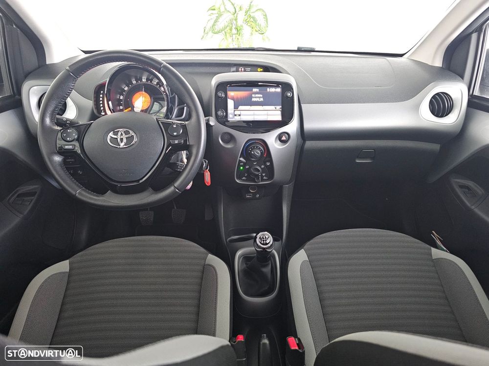 Toyota Aygo X 1.0 Play - 10