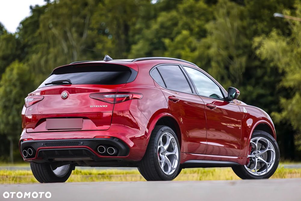 Alfa Romeo Stelvio 2.9 V6 Bi-Turbo Quadrifoglio Q4 - 6