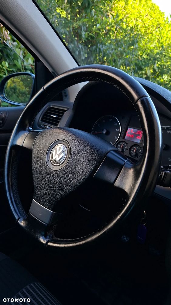 Volkswagen Golf 1.4 Team - 22