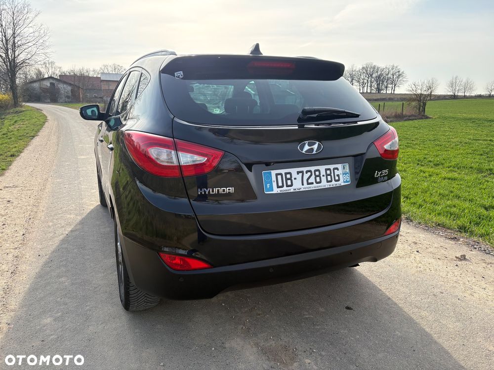Hyundai ix35 blue 1.6 2WD Finale Gold - 4