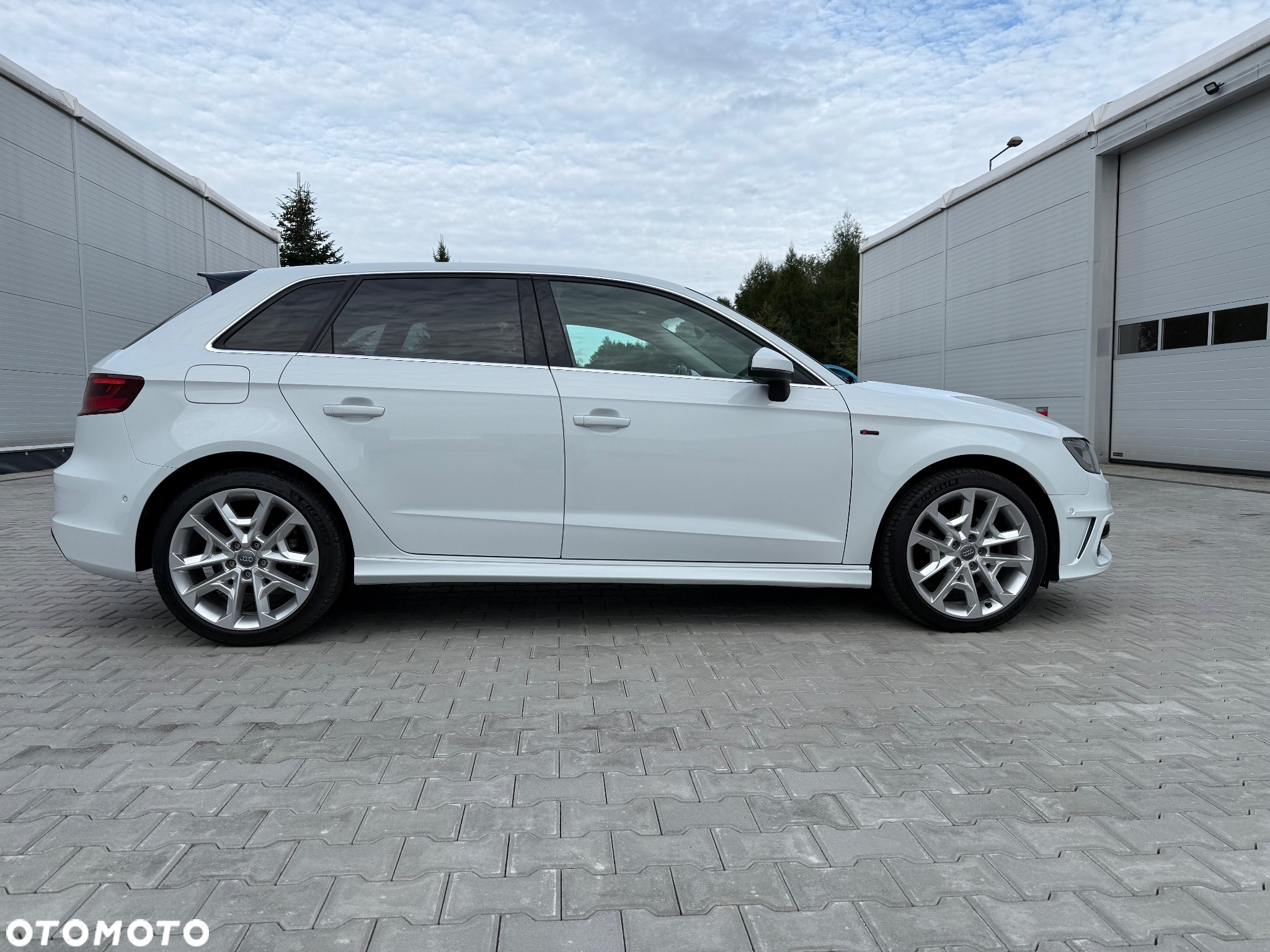 Audi A3 Sportback 1.4 TFSI S tronic S line Sportpaket - 6