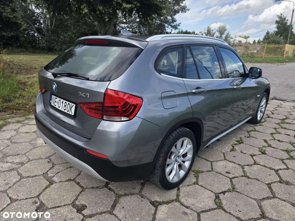 BMW X1 xDrive28i - 6