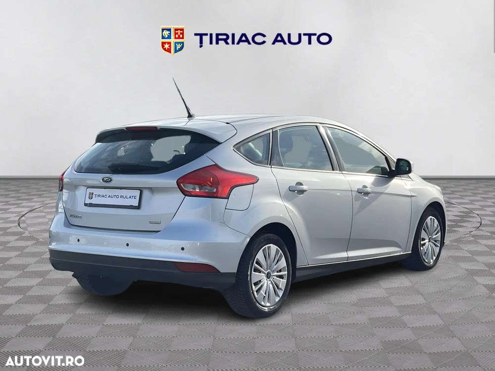 Ford Focus 1.0 EcoBoost Trend - 5