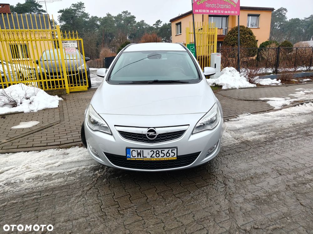 Opel Astra ver-1-4-sports-tourer - 3