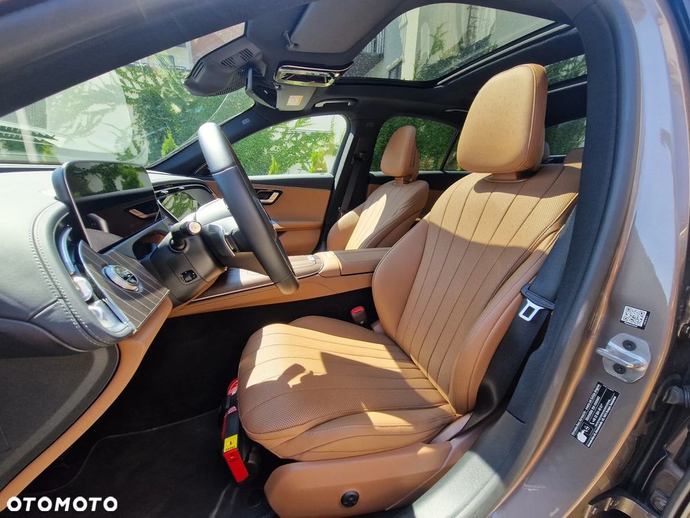 Mercedes-Benz Klasa E 220 d mHEV Exclusive 9G-Tronic - 14