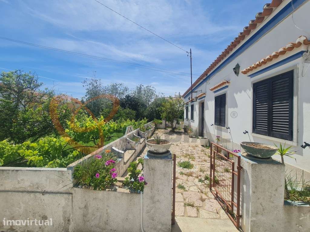 Lote Urbano com projeto para construção de condomínio privado com 8... - Grande imagem: 2/11