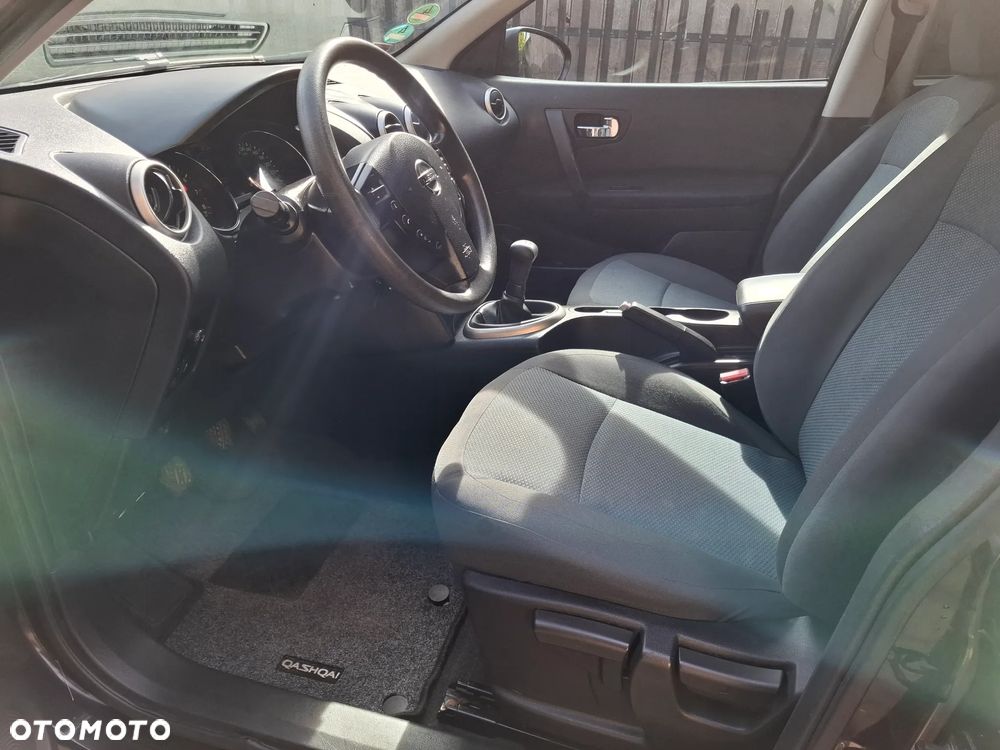 Nissan Qashqai - 9