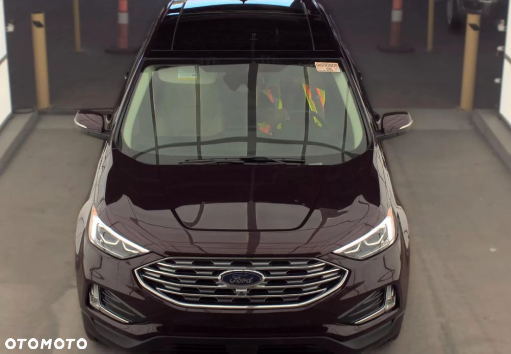 Ford Edge - 7