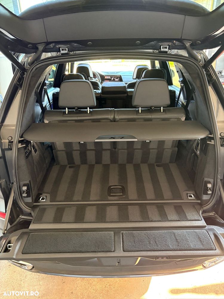 BMW X7 xDrive40i - 10