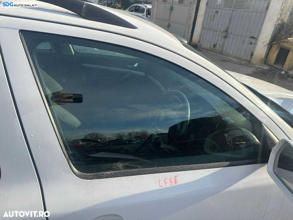 Geam Sticla Culisant Usa Portiera Dreapta Fata Skoda Octavia 2 2004 - 2013 [K0437] - 1