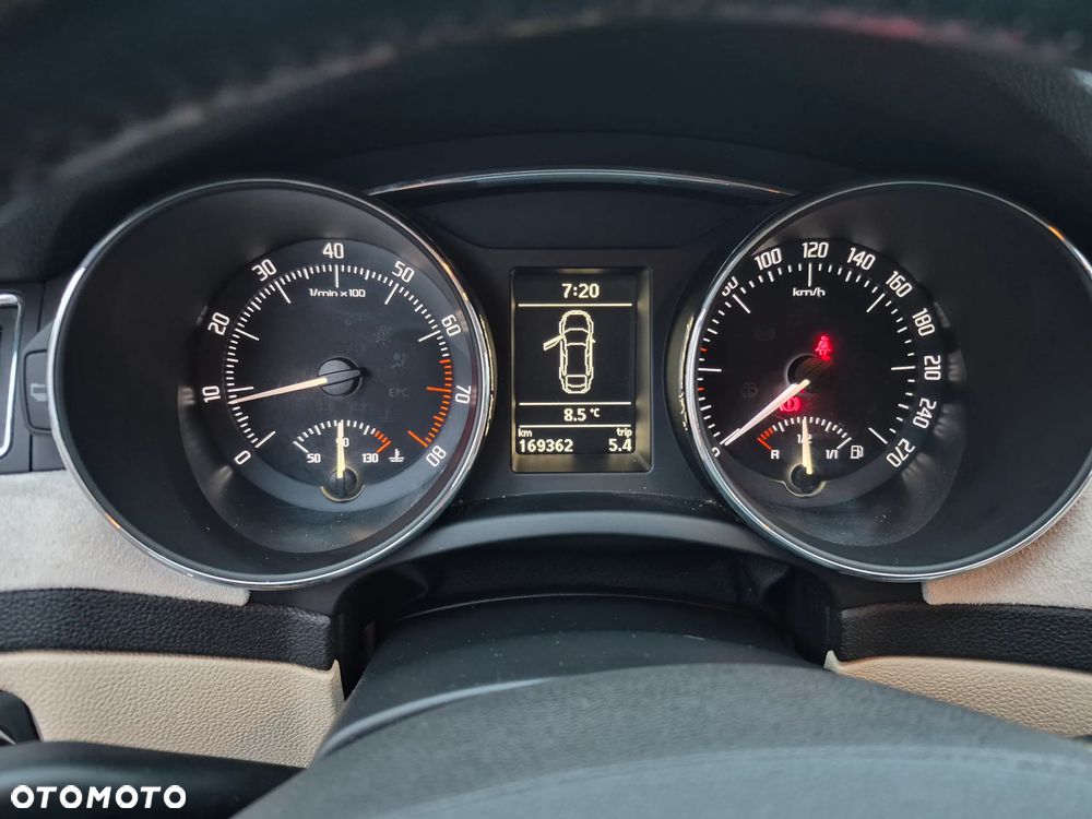 Skoda Superb 1.8 TSI Platinum - 11