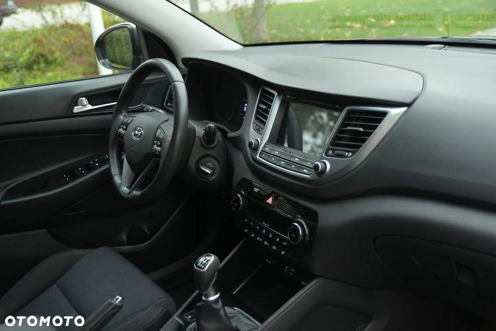 Hyundai Tucson 1.6 GDI BlueDrive Style 2WD - 21