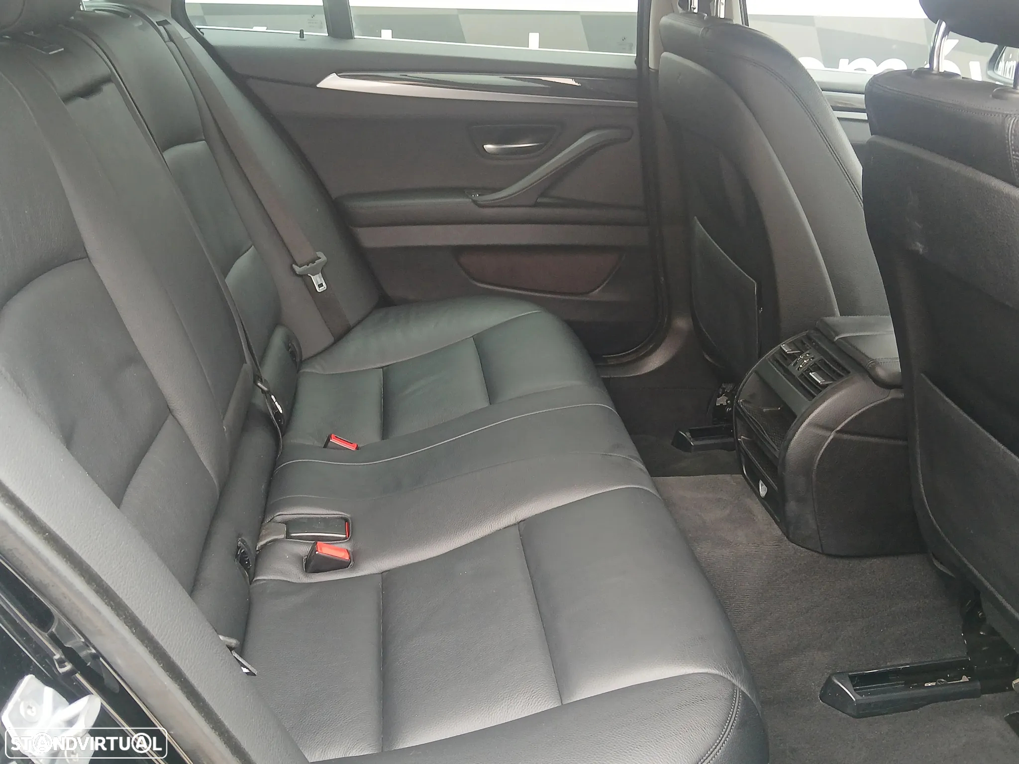 BMW 520 d Auto - 24
