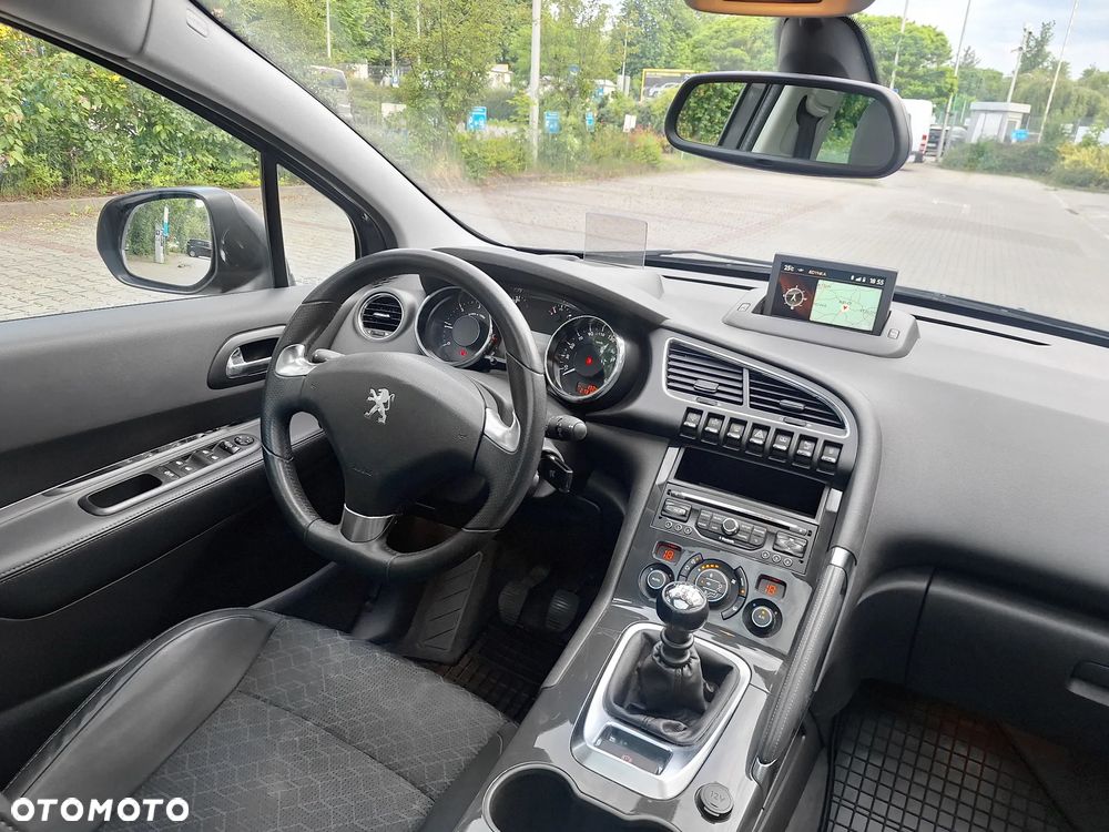 Peugeot 3008 HDi 115 Allure - 19