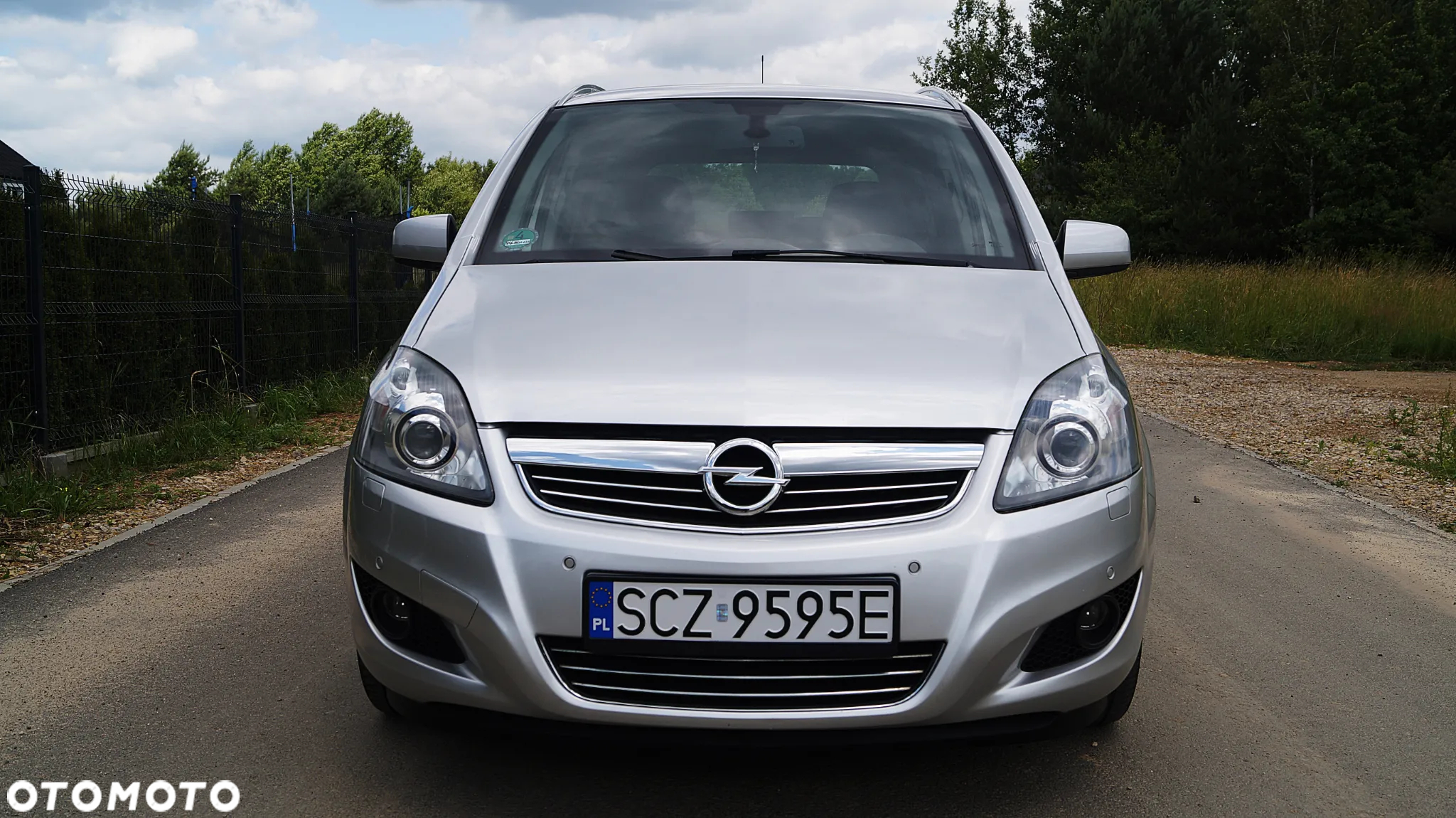 Opel Zafira - 3