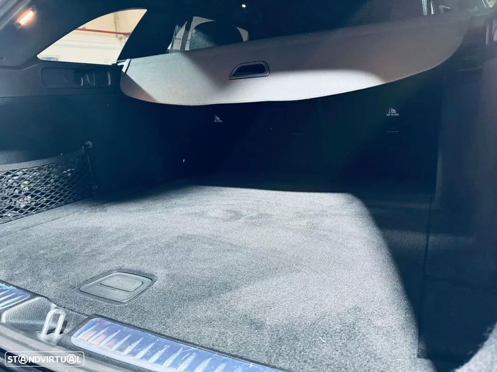 Mercedes-Benz C 300 d AMG Line - 13