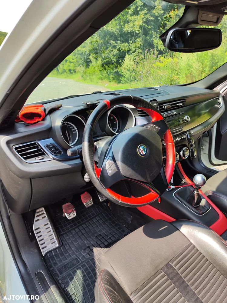 Alfa Romeo Giulietta 2.0 Mjet Distinctive - 22