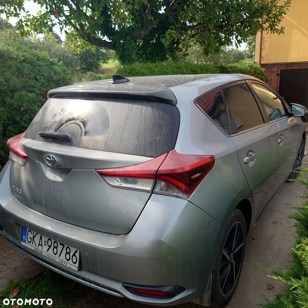 Toyota Auris 1.6 Selection - 21