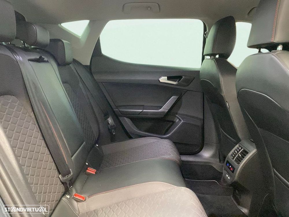 SEAT Leon 1.4 e-Hybrid FR DSG - 16