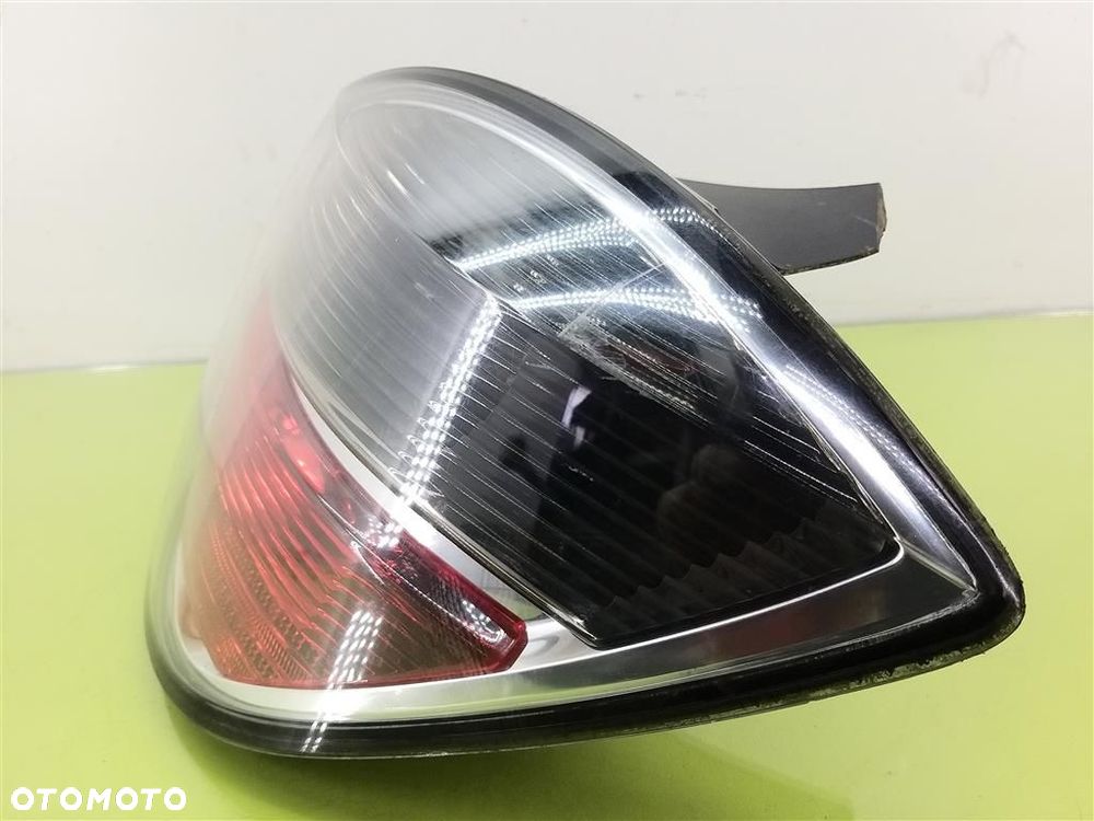 Lampa prawa tylna tył Opel Astra III H 2004-2013R VISTEON 5DRZWI 13222325 - 3