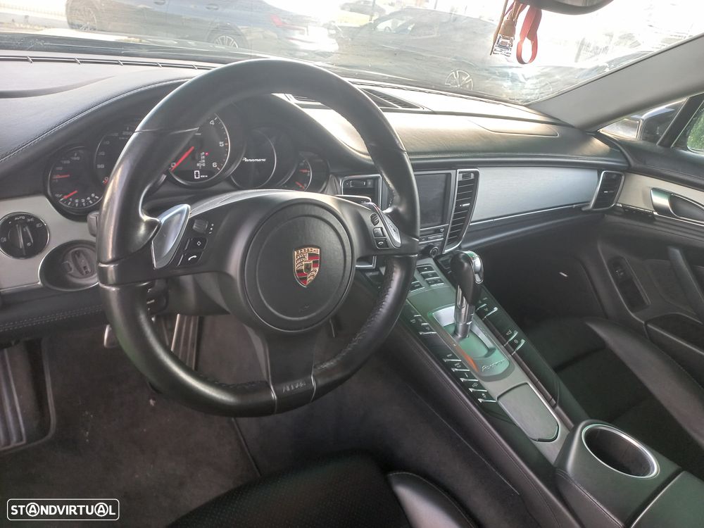 Porsche Panamera 3.0 V6 - 7