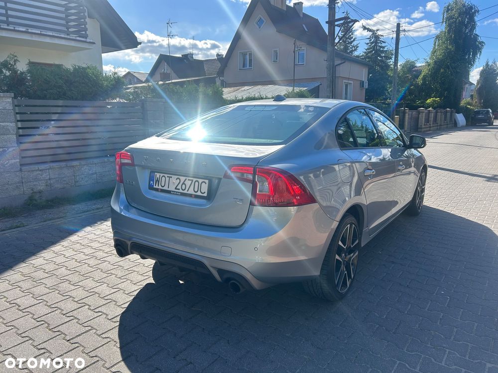 Volvo S60 T5 Drive-E R-Design Momentum - 8