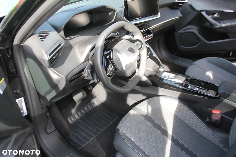 Peugeot 2008 Hybrid 145 e-DSC Allure - 7