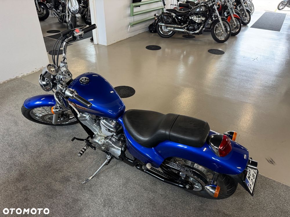 Honda Shadow - 4