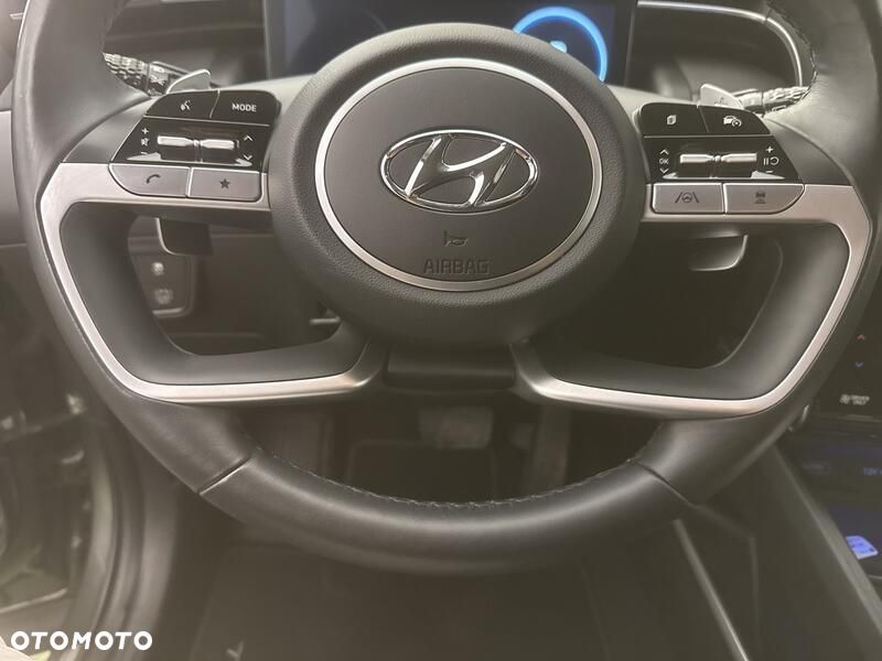 Hyundai Tucson 1.6 T-GDi HEV Executive 2WD - 14