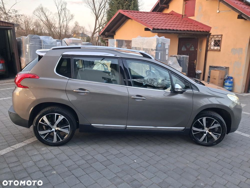 Peugeot 2008 - 5