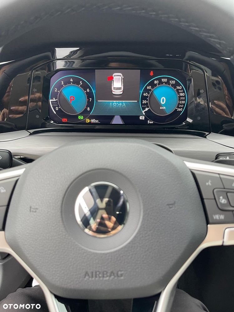 Volkswagen Golf 1.5 eTSI EVO Style DSG - 4