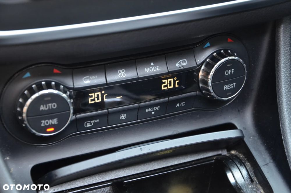 Mercedes-Benz CLA 200 CDI AMG Line - 21