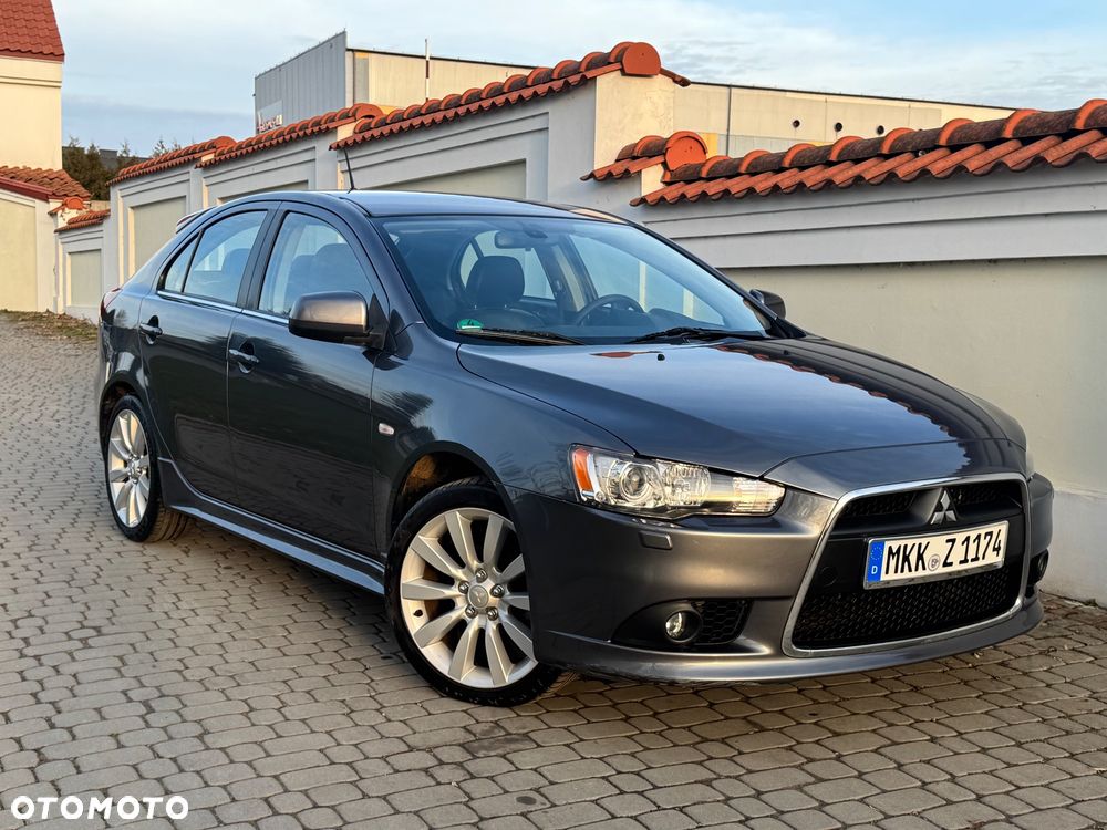 Mitsubishi Lancer - 3