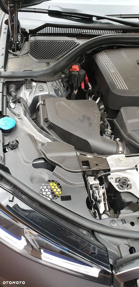 BMW Seria 3 320i M Sport sport - 9