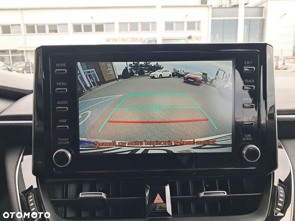 Toyota Corolla 1.8 Hybrid Comfort - 23