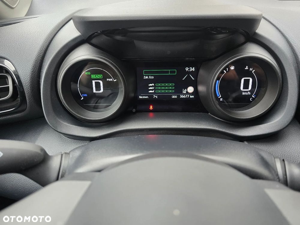 Toyota Yaris Cross - 13