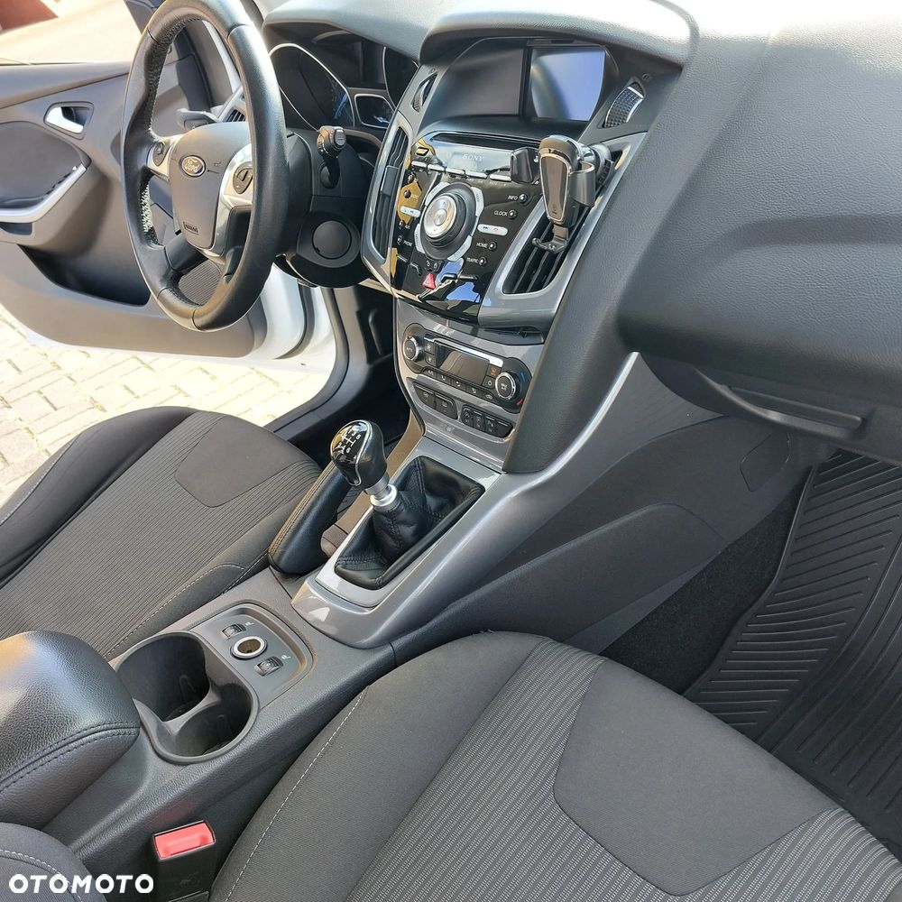 Ford Focus - 14