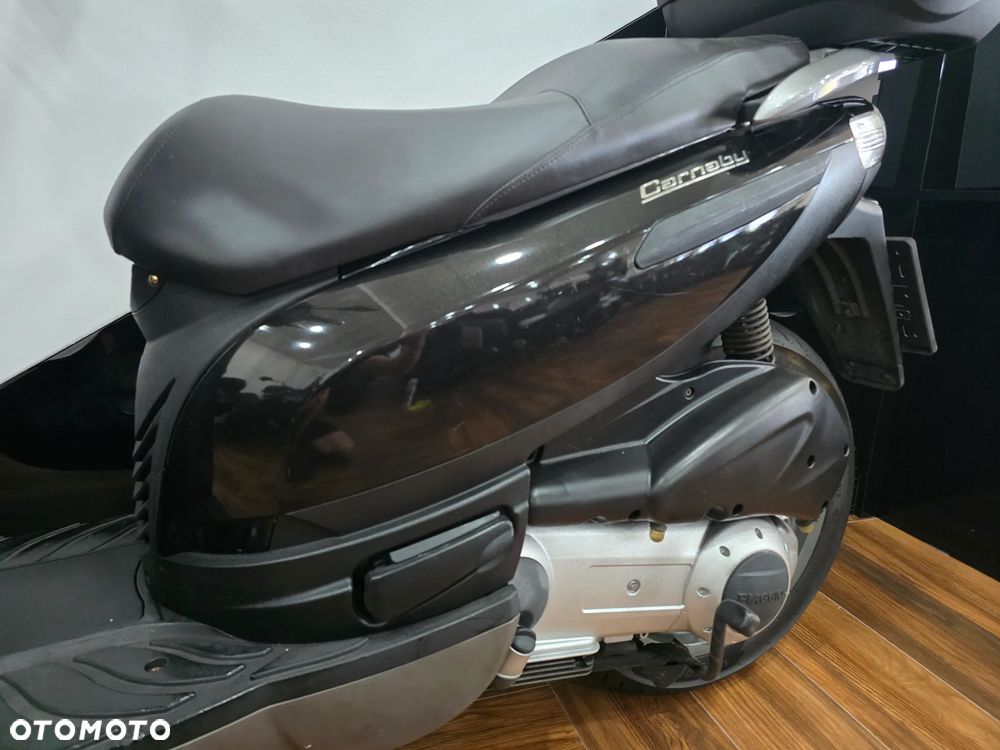 Piaggio Carnaby - 15