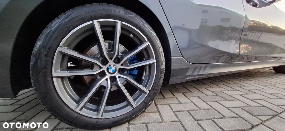 BMW Seria 3 320d Sport Line - 3