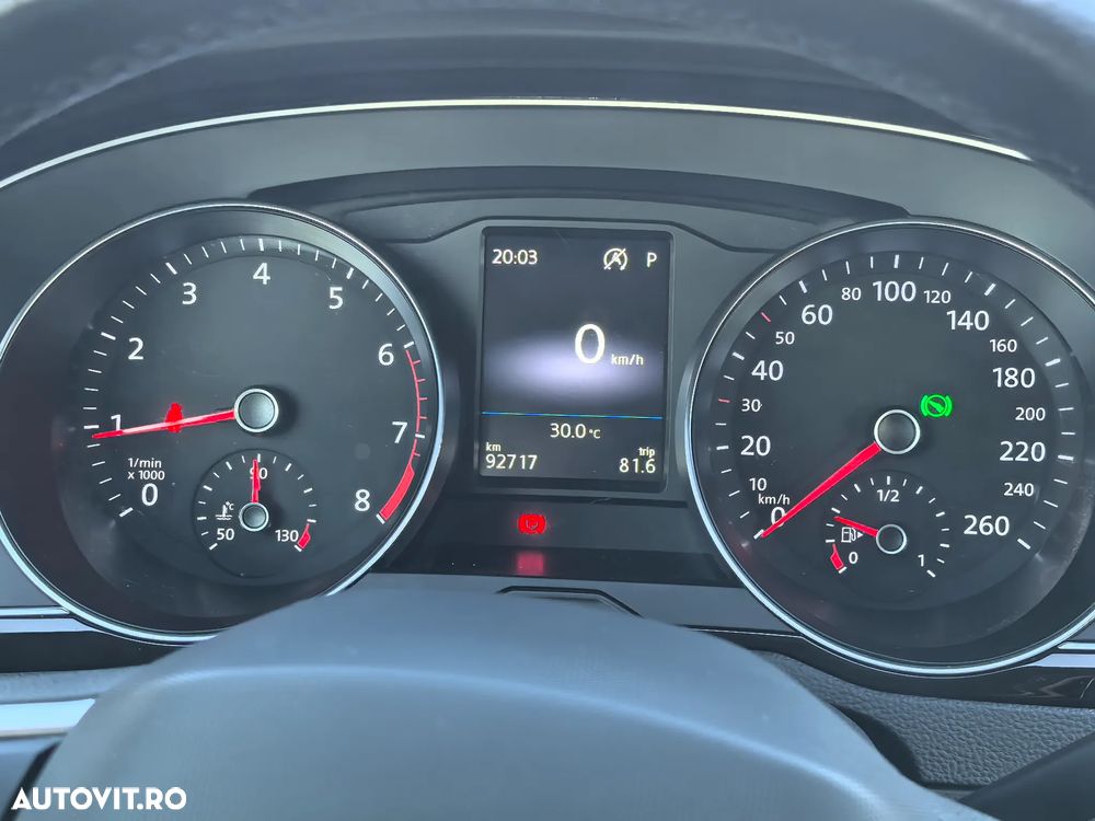 Volkswagen Passat 1.5 TSI ACT OPF DSG Comfortline - 13